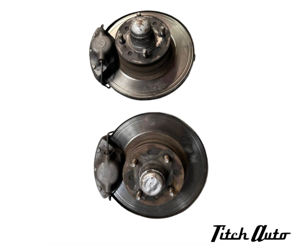 Alfa Romeo Giulia 1300 Ti USED Front Spindles set With Dunlop Brake Cylinder TitchAuto