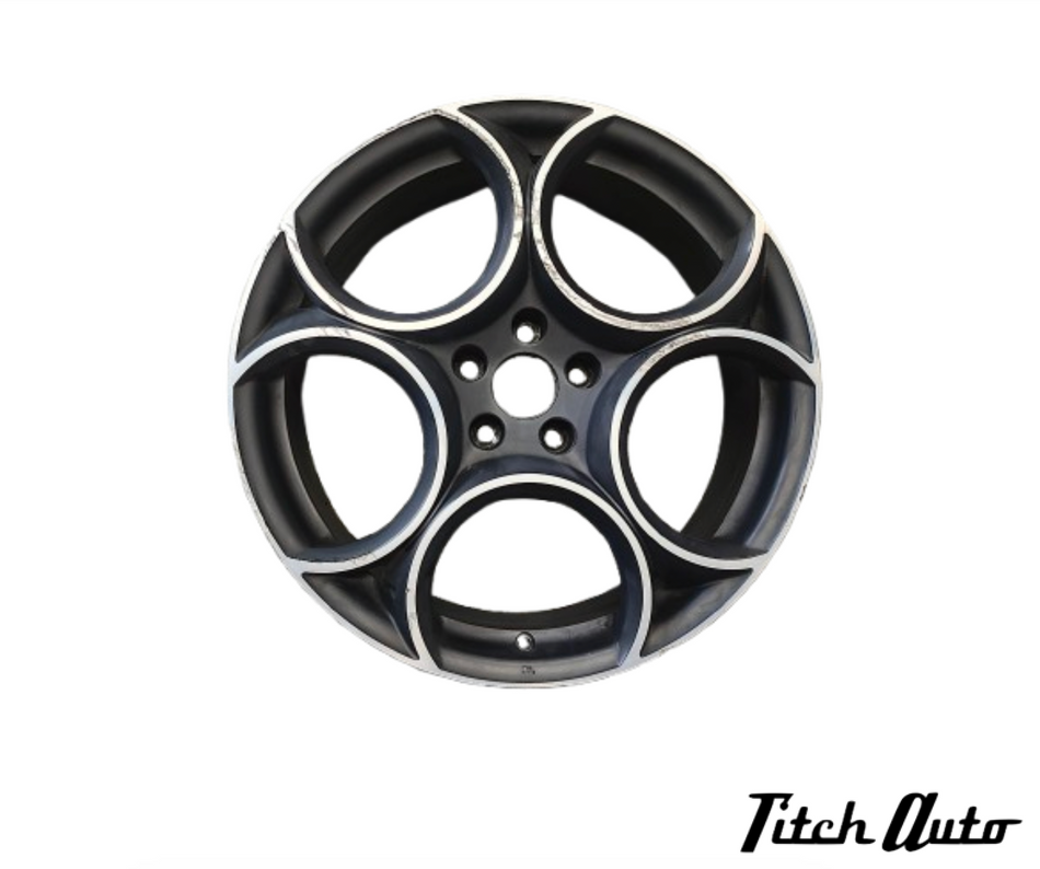 Alfa Romeo Stelvio 2017 - 2023 USED Wheel 8J19 TitchAuto