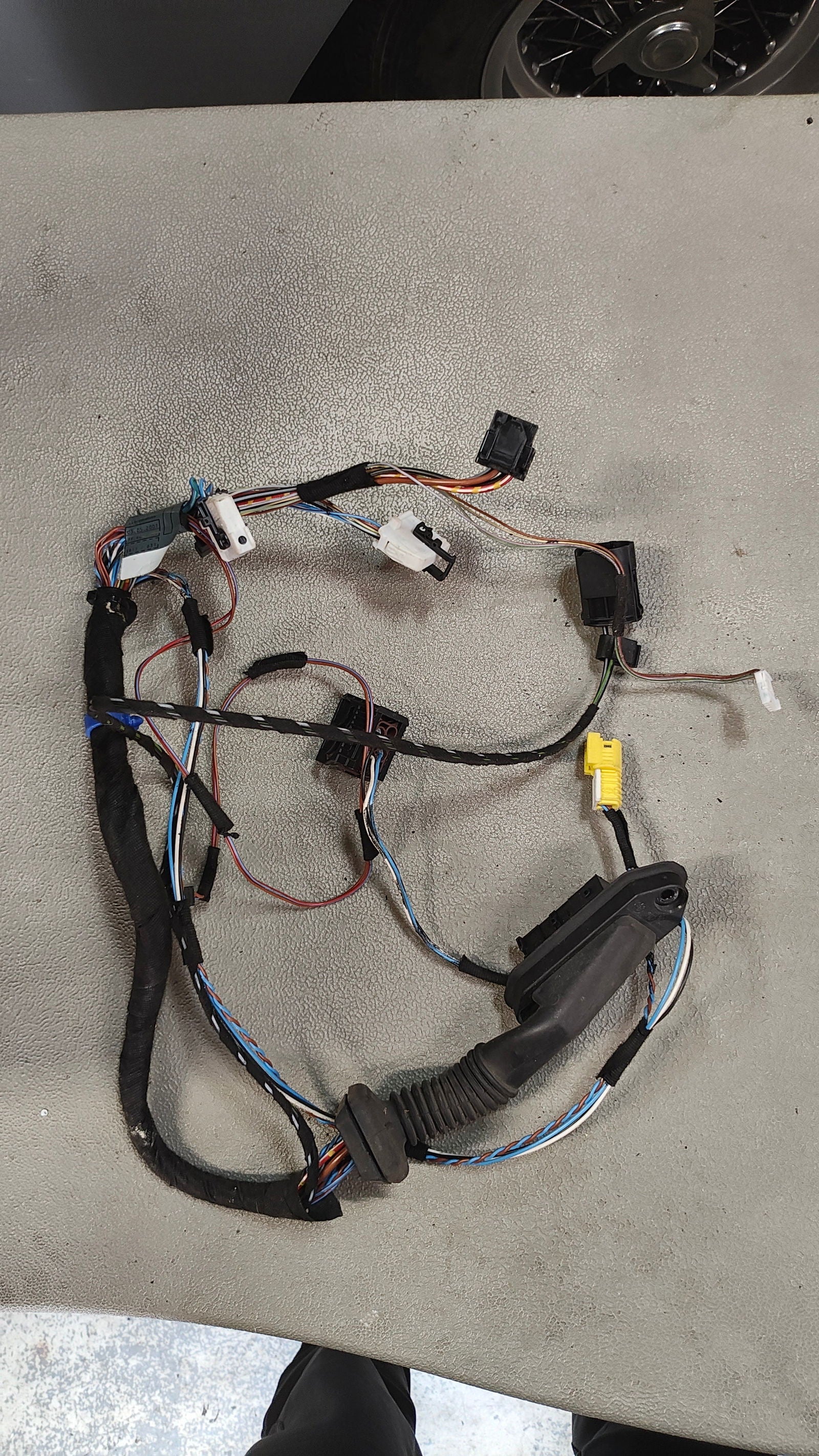BMW 5 Series E39 Sport Wagon USED Bulk Parts - TitchAuto