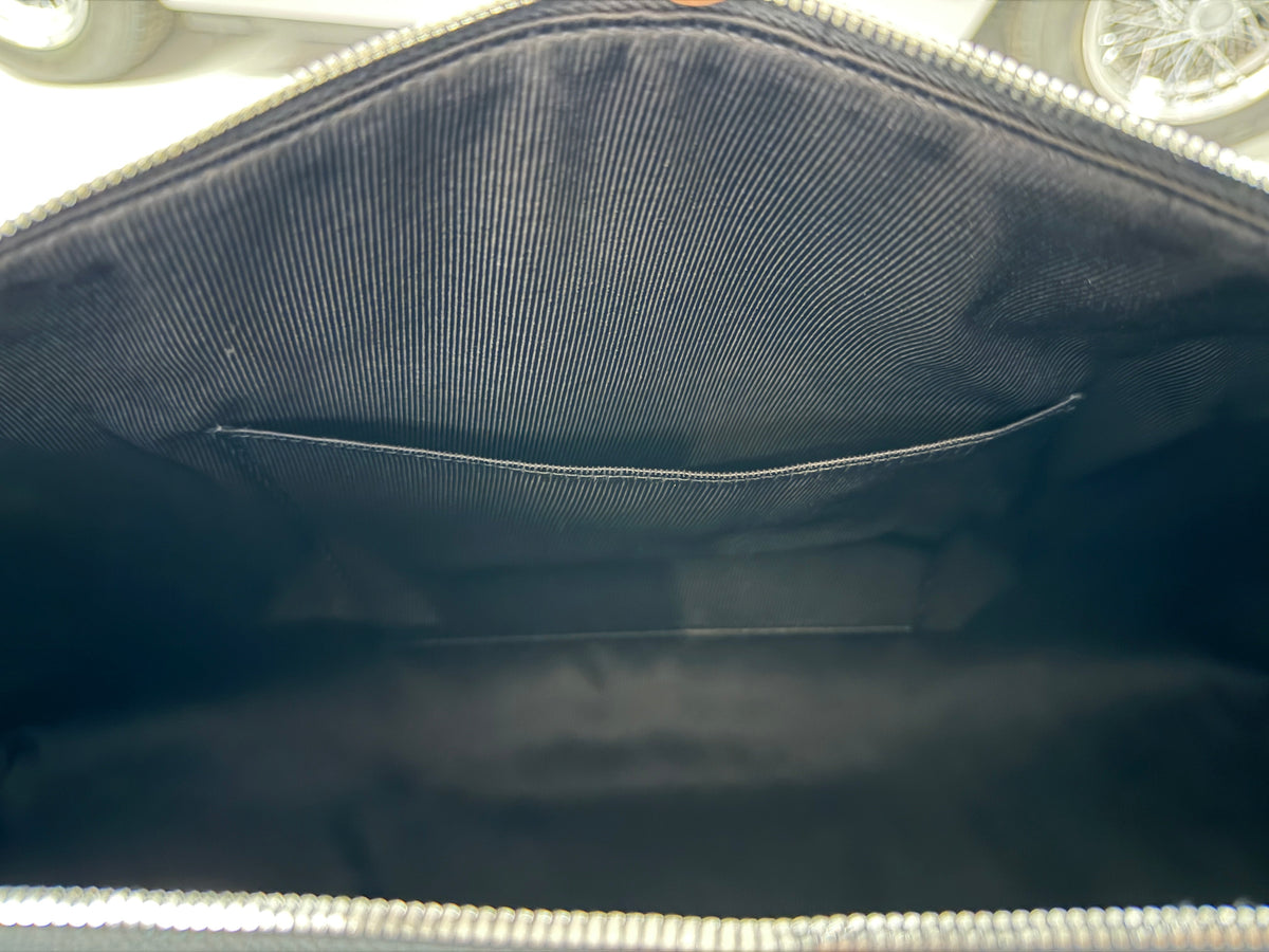 Bentley Overnight Bag LIKE NEW TitchAuto