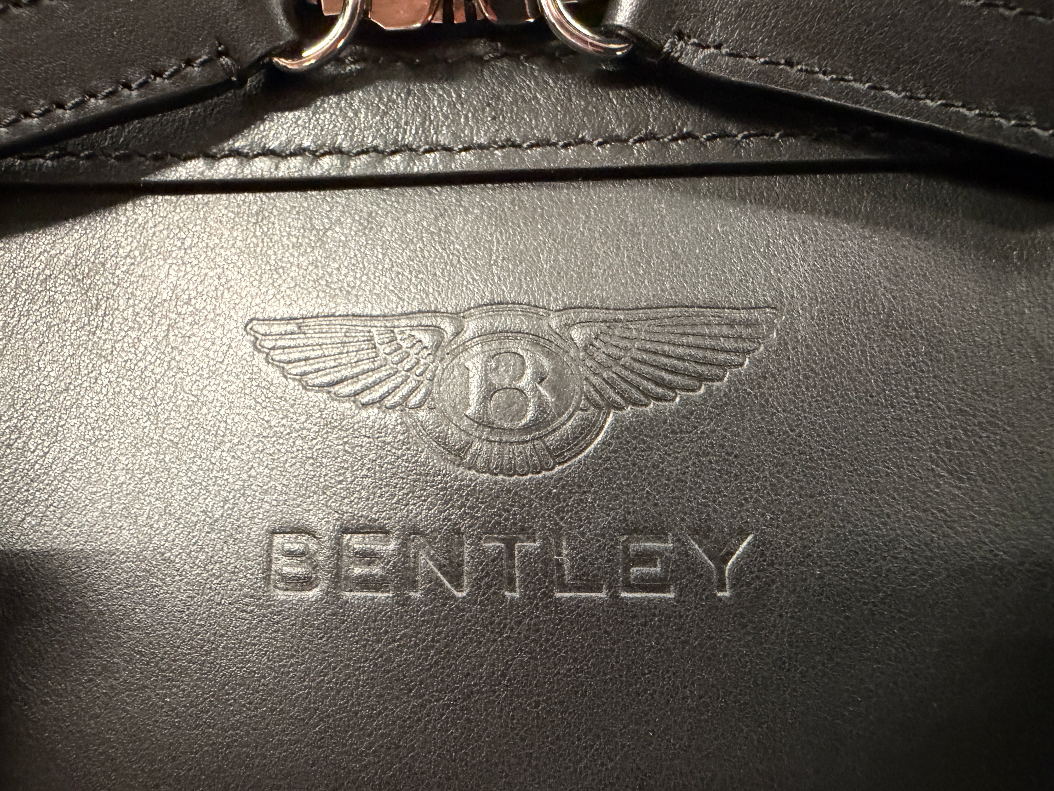 Bentley Overnight Bag LIKE NEW TitchAuto