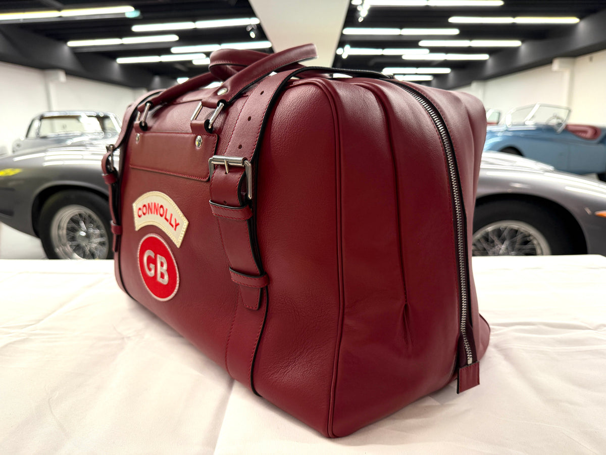Connolly USED Red Sports Grip Bag with Badges TitchAuto