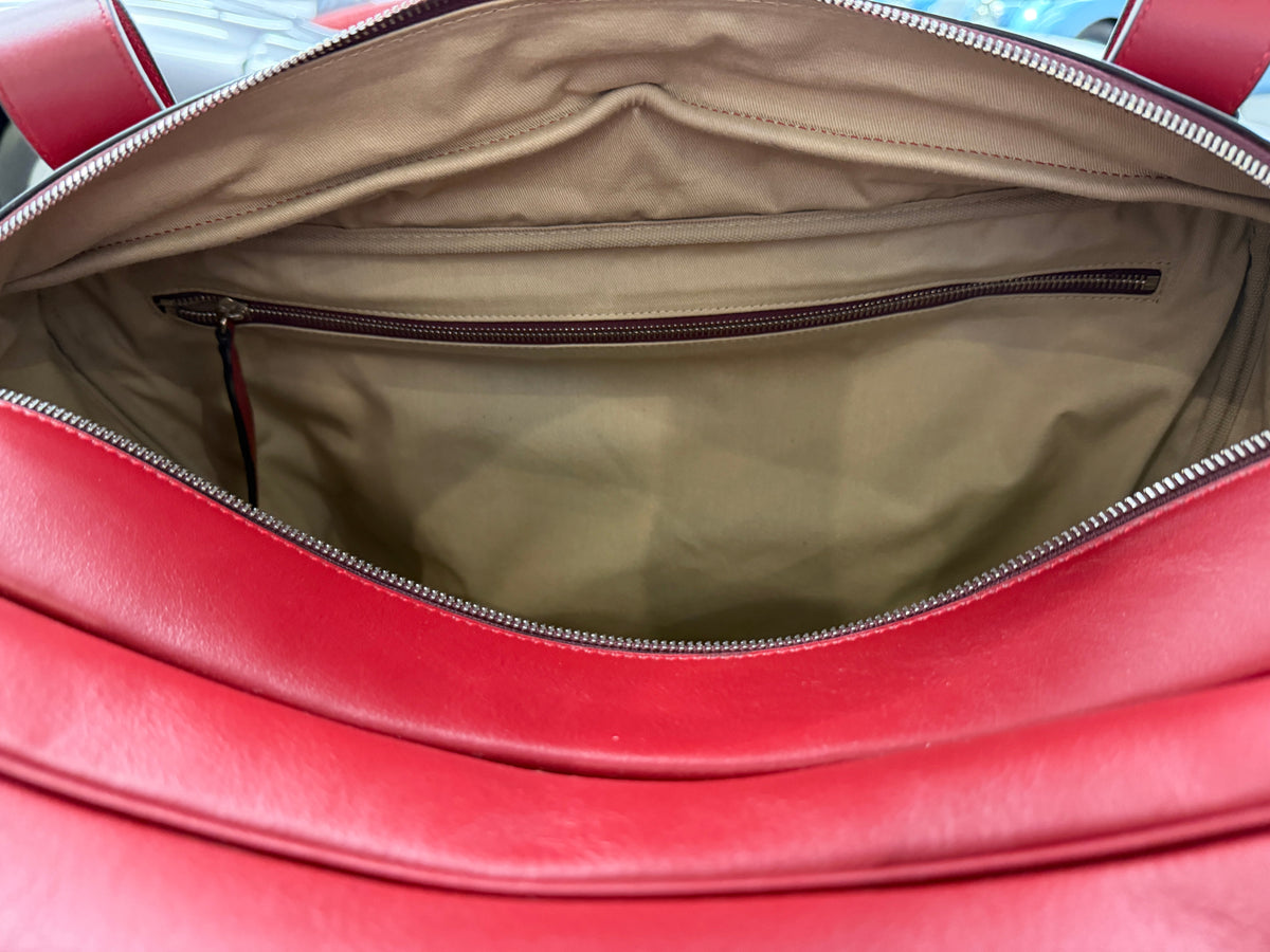 Connolly USED Red Sports Grip Bag with Badges TitchAuto