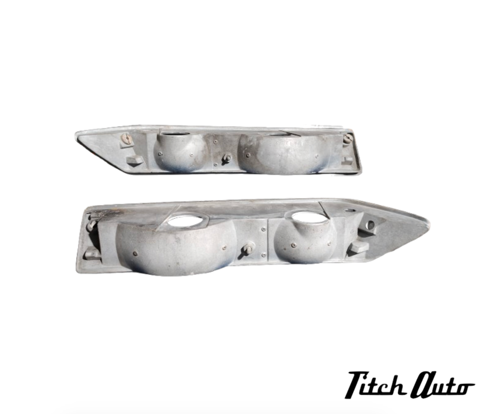 Ferrari 400 - 412 - 365 GTB/4 Daytona USED Front Turn Signal Bodies Set TitchAuto