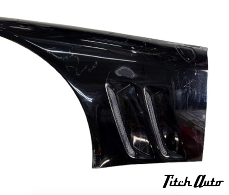Ferrari 550 / 575 USED RH and LH Front Fenders & Rocker Covers TitchAuto