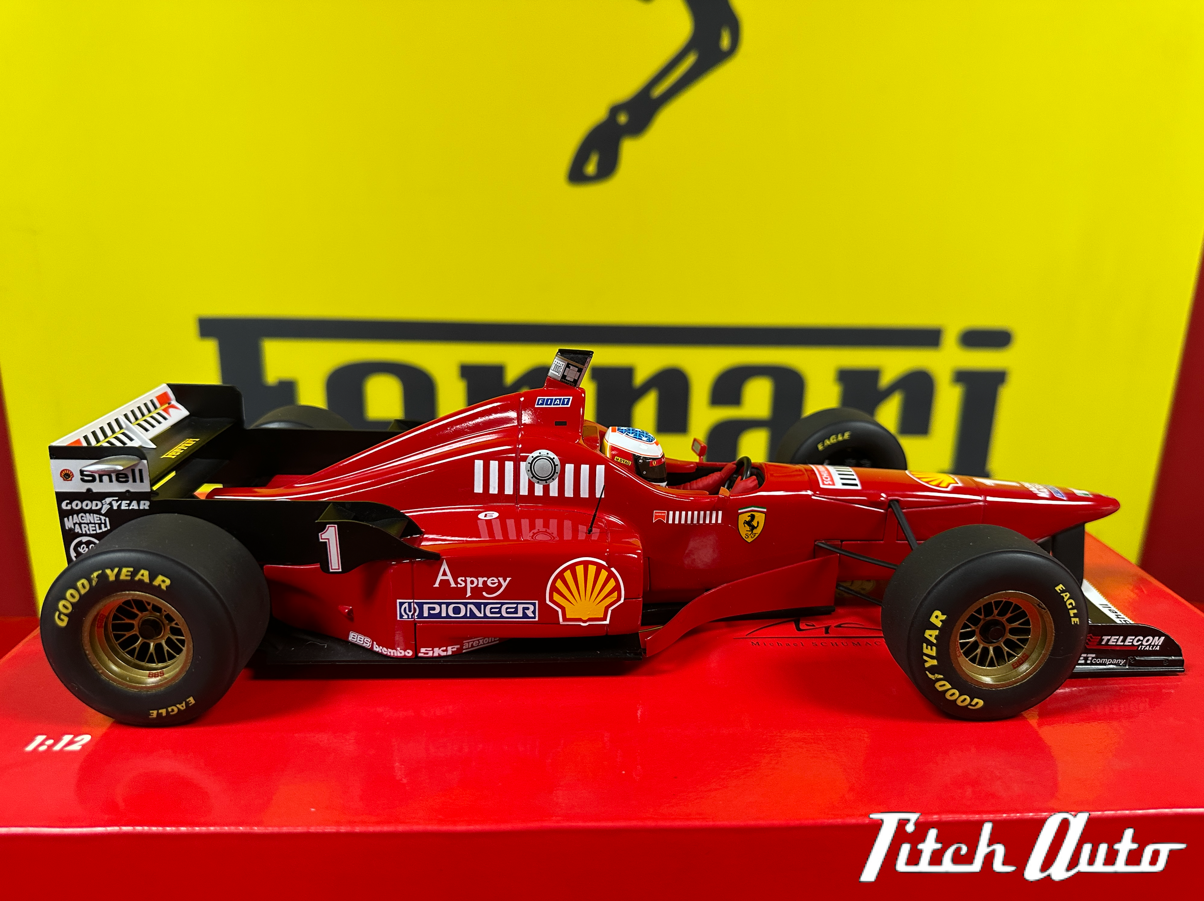 Ferrari F310/2 USED Schumacher Collection 1/12TH TitchAuto