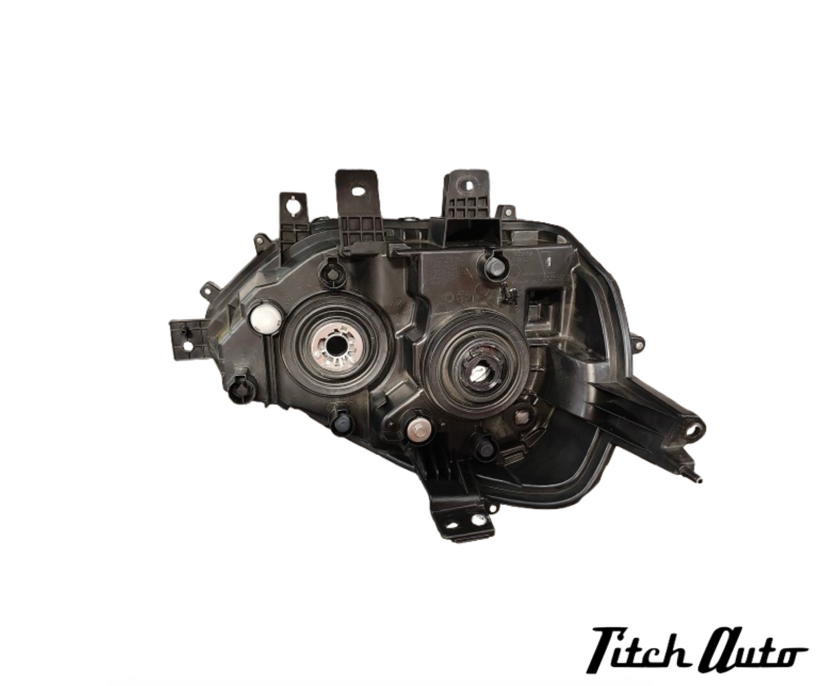 Fiat 124 Spider 2017 - 2020 USED Left Headlight Halogen TitchAuto