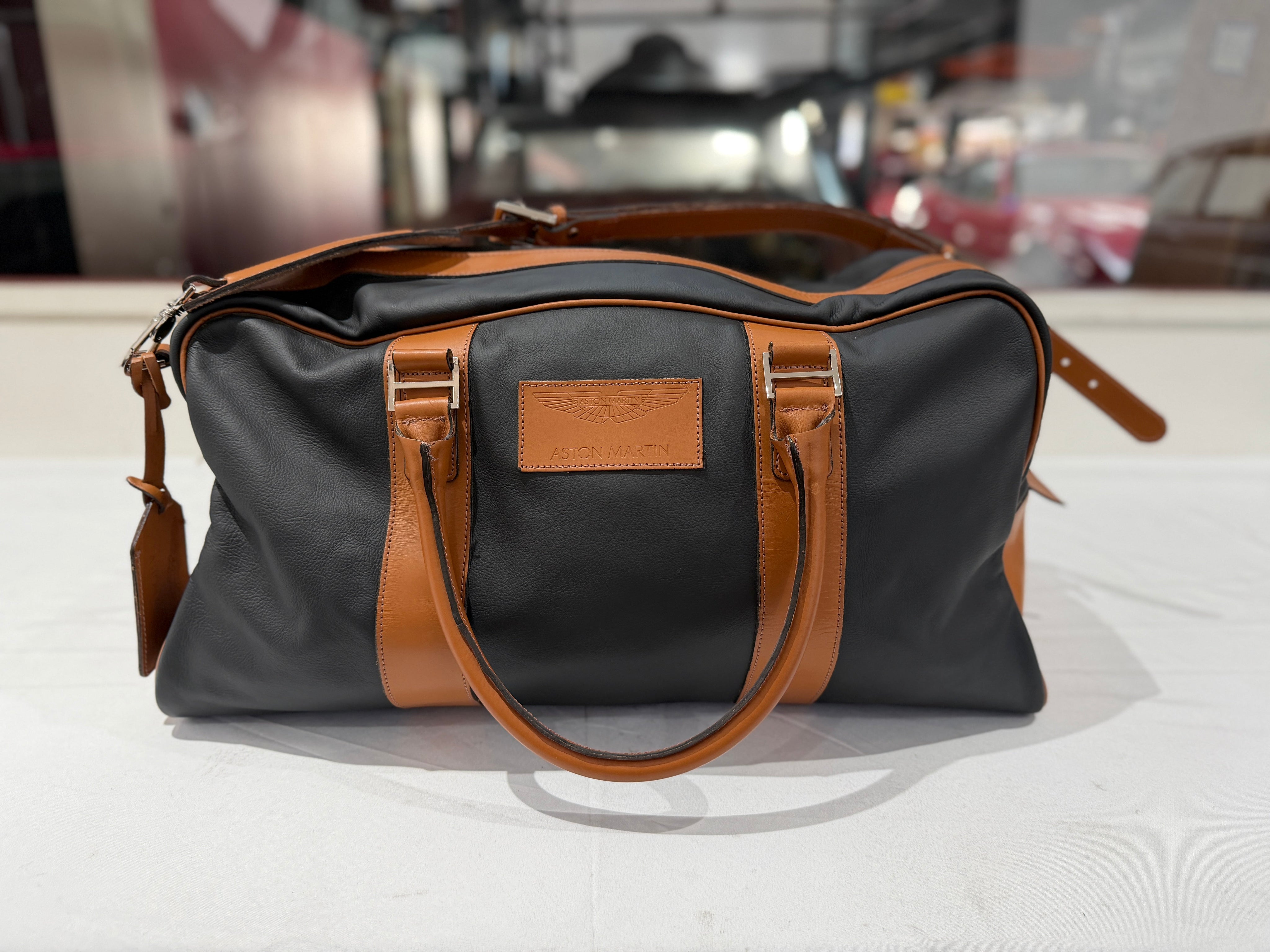 Q By Aston Martin Luggage Medium Holdall USED TitchAuto