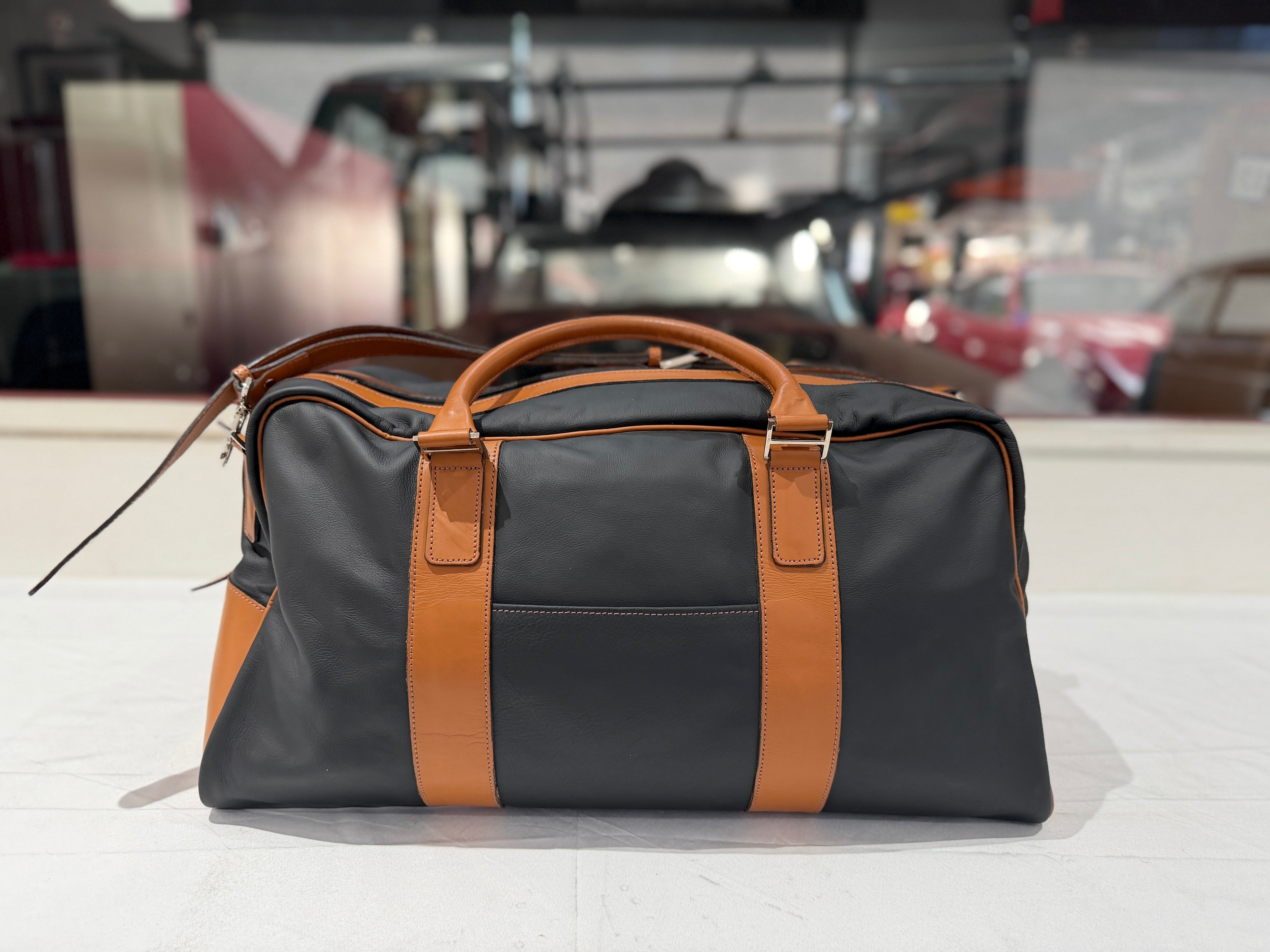Q By Aston Martin Luggage Medium Holdall USED TitchAuto