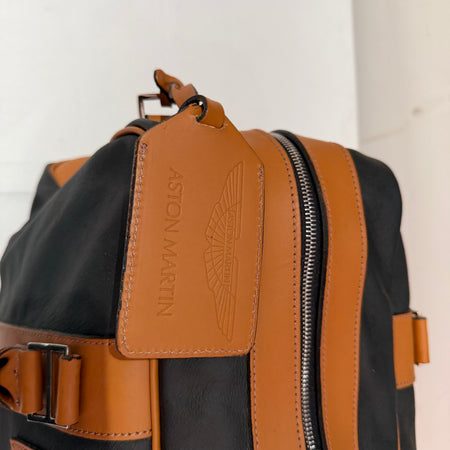 Q By Aston Martin Luggage Small Holdall LIKE NEW TitchAuto